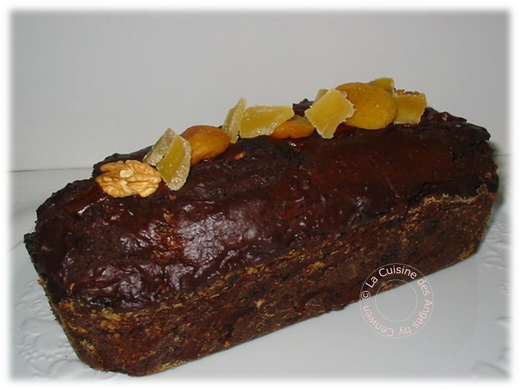 recette de Cake au Chocolat, Gingembre Confit, Abricots Secs et Noix